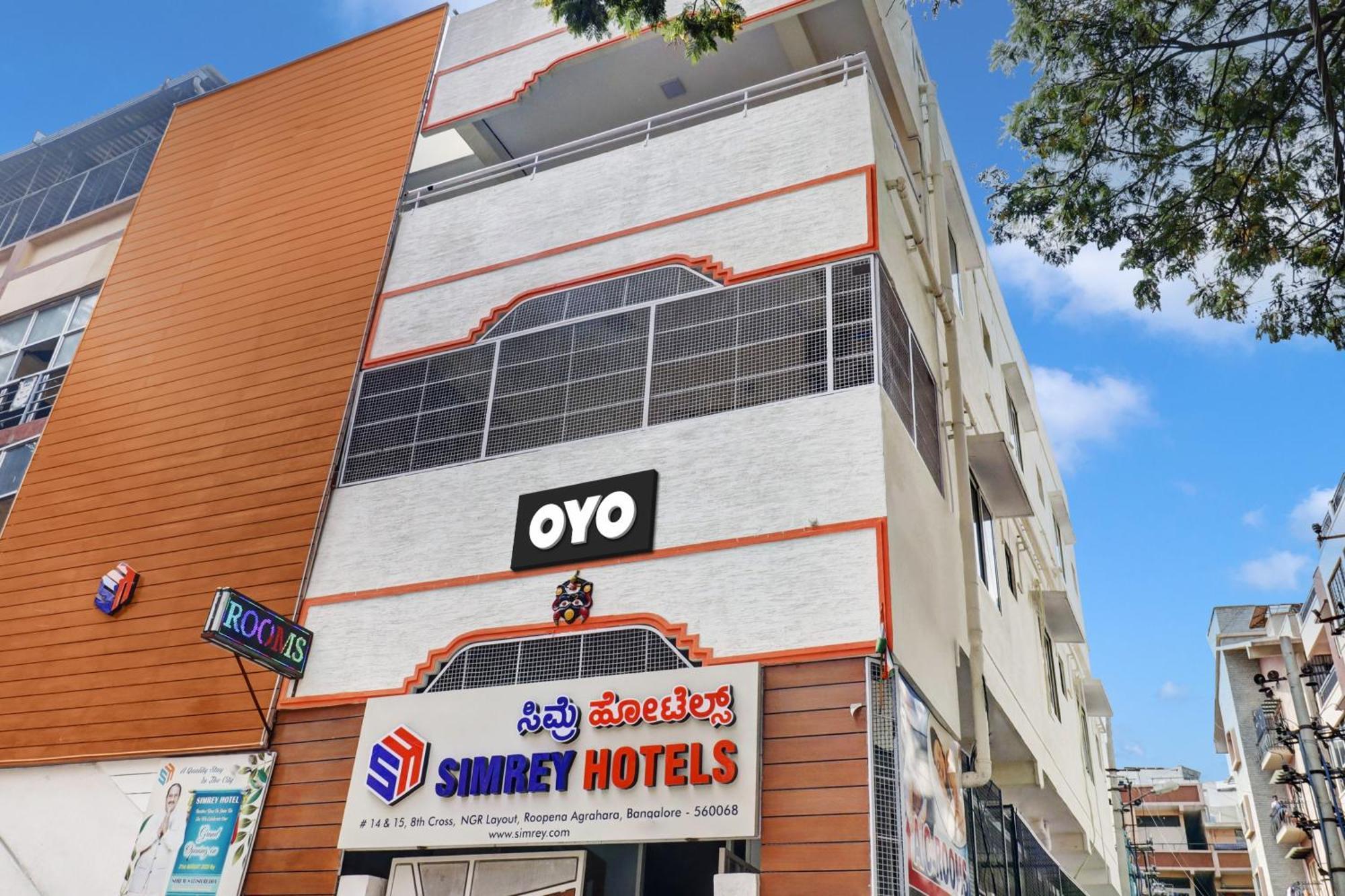 Oyo Pm Hotels Bangalore Exterior photo